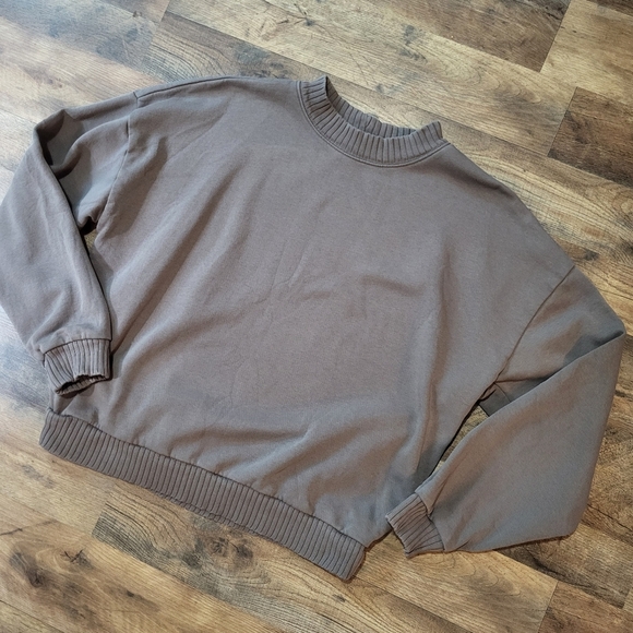 GAP Women's Brown VintageSoft Wedge Crewneck Sweatshirt Size Medium Tall - Picture 3 of 7